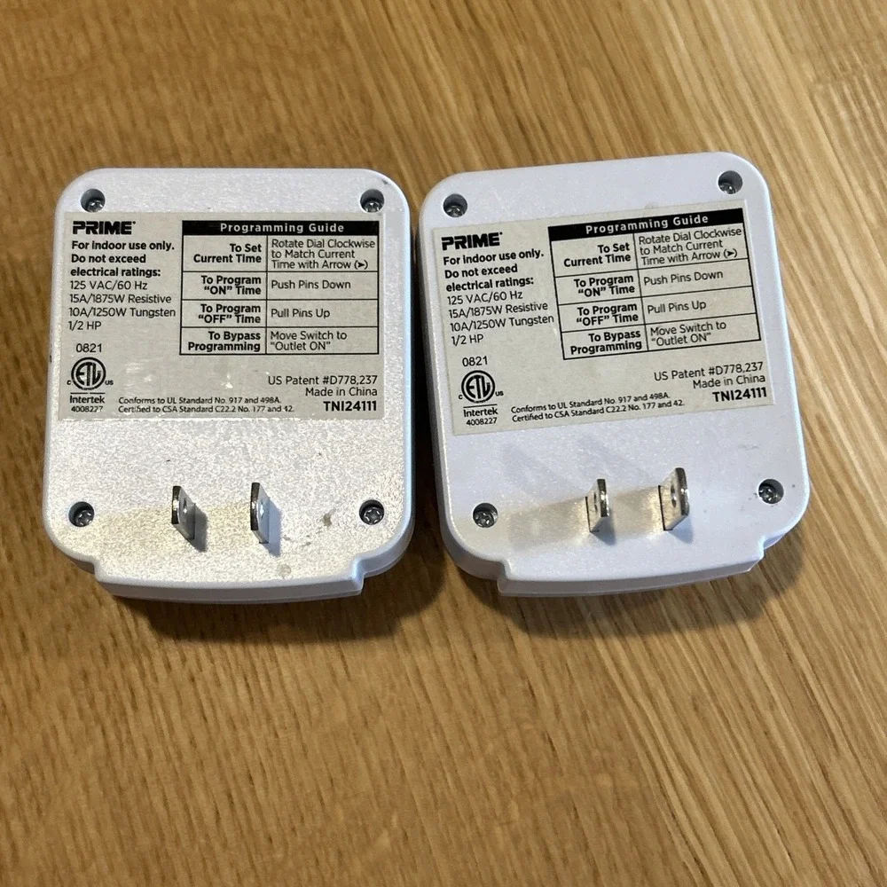 Lot 2 Prime Time-All Appliance Lamp 24Hr Automatic Timer Model TNI24111